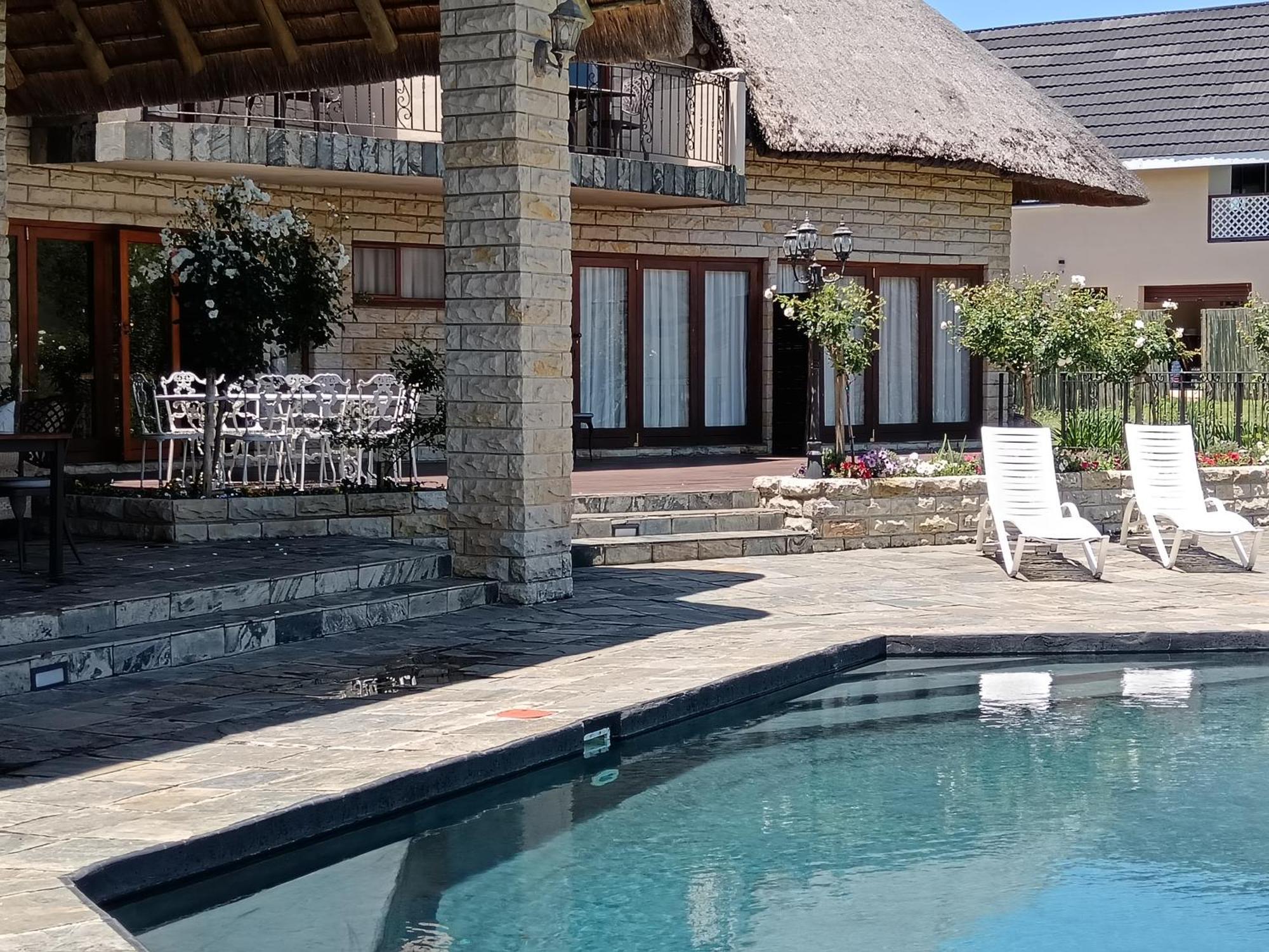 Inkungu Lodge Champagne Valley Exterior photo