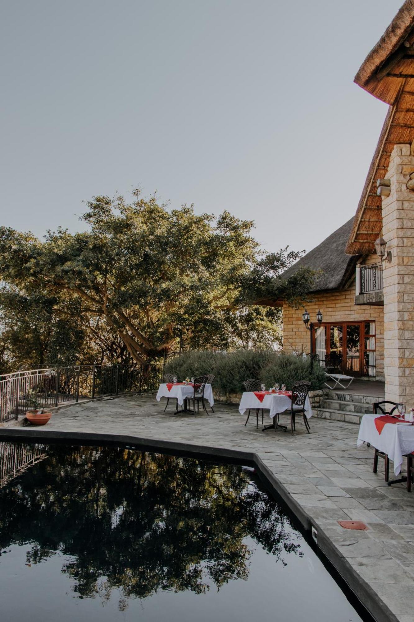 Inkungu Lodge Champagne Valley Exterior photo